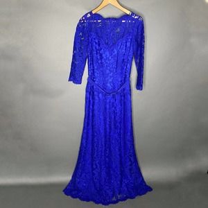 Tadashi Shoji ILLUSION LACE ¾ SLEEVE GOWN w BELT